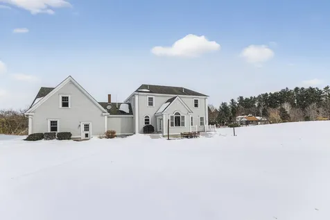 8 Martin Drive Gorham ME 04038