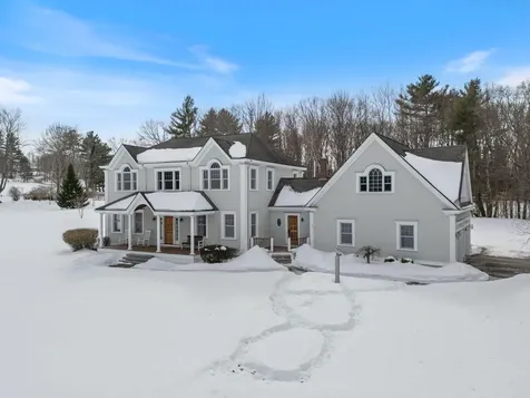 8 Martin Drive Gorham ME 04038