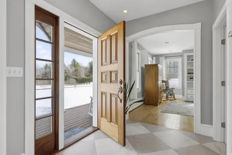 8 Martin Drive Gorham ME 04038