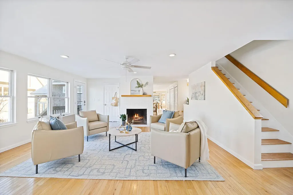 9 Riverside Avenue Saco ME 04072