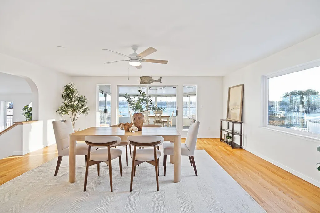 9 Riverside Avenue Saco ME 04072