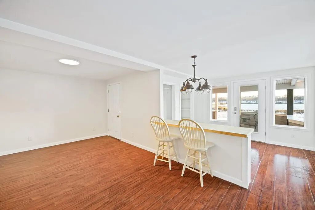 9 Riverside Avenue Saco ME 04072