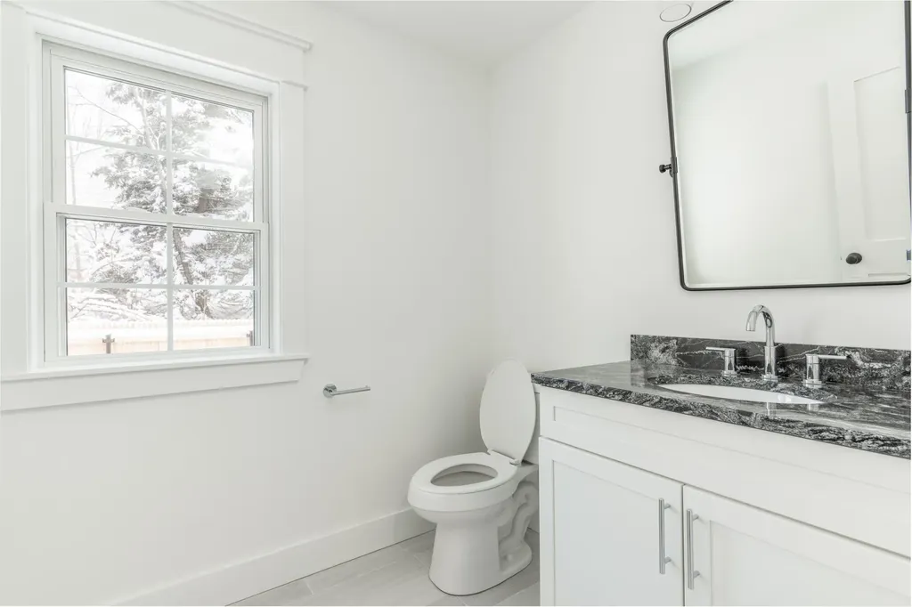 30 Fawn Woods Way Westbrook ME 04092