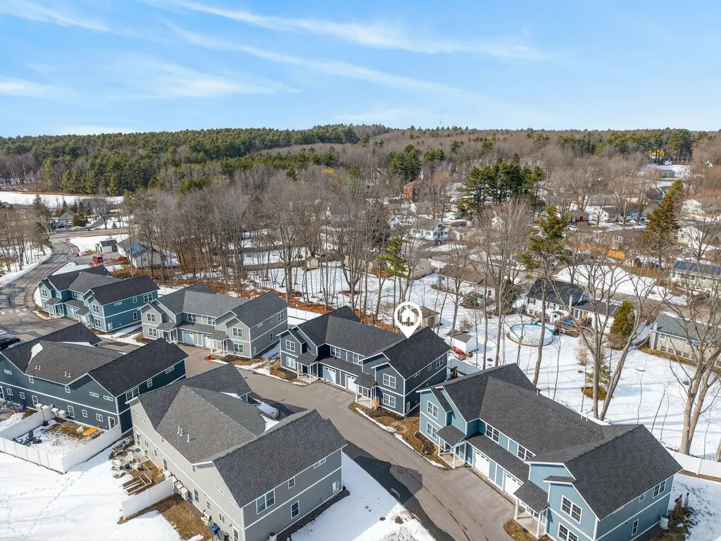 30 Fawn Woods Way Westbrook ME 04092