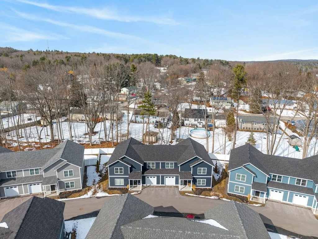 30 Fawn Woods Way Westbrook ME 04092