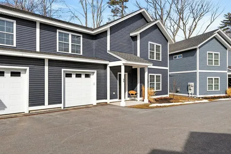 30 Fawn Woods Way Westbrook ME 04092