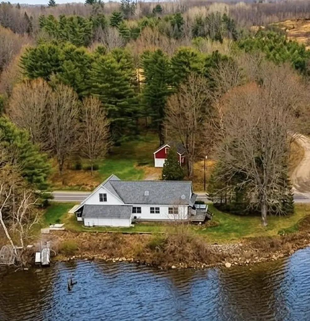 381 Cedar Grove Road Dresden ME 04342