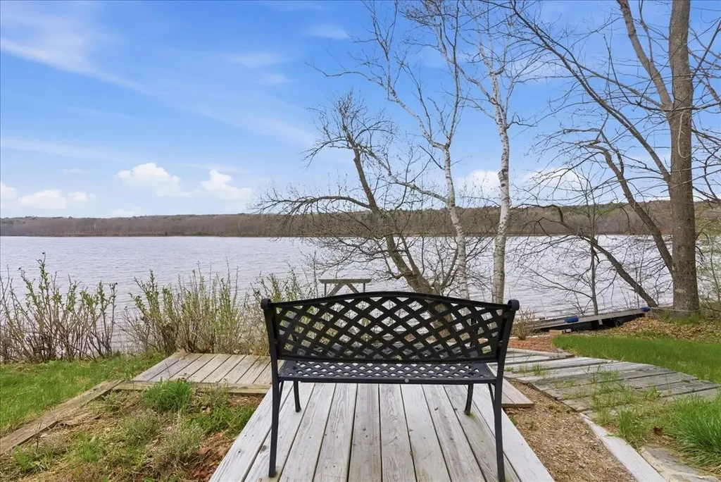381 Cedar Grove Road Dresden ME 04342