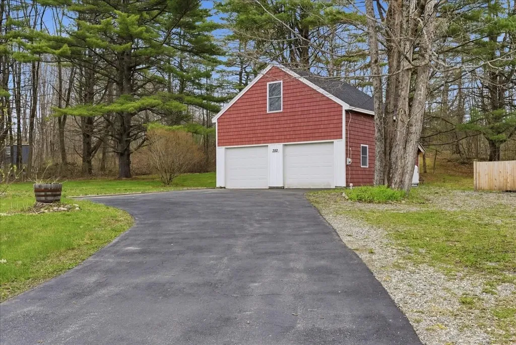 381 Cedar Grove Road Dresden ME 04342