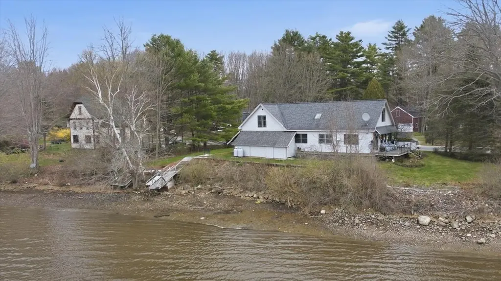 381 Cedar Grove Road Dresden ME 04342
