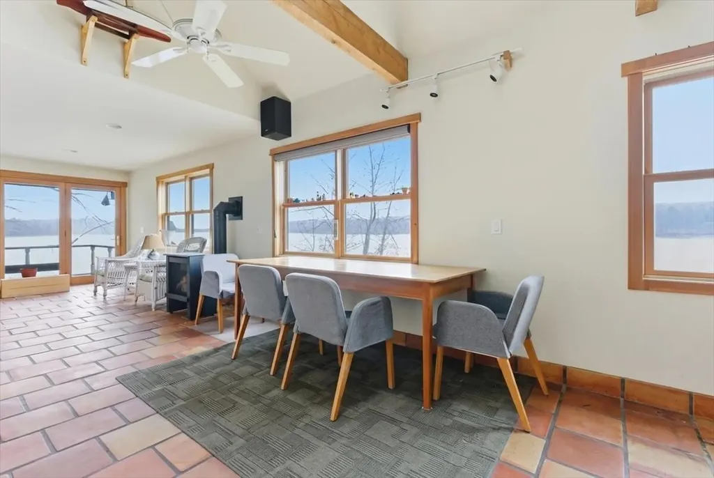 381 Cedar Grove Road Dresden ME 04342