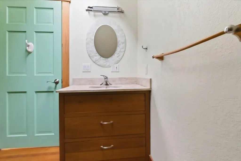 381 Cedar Grove Road Dresden ME 04342