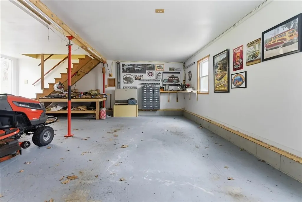381 Cedar Grove Road Dresden ME 04342
