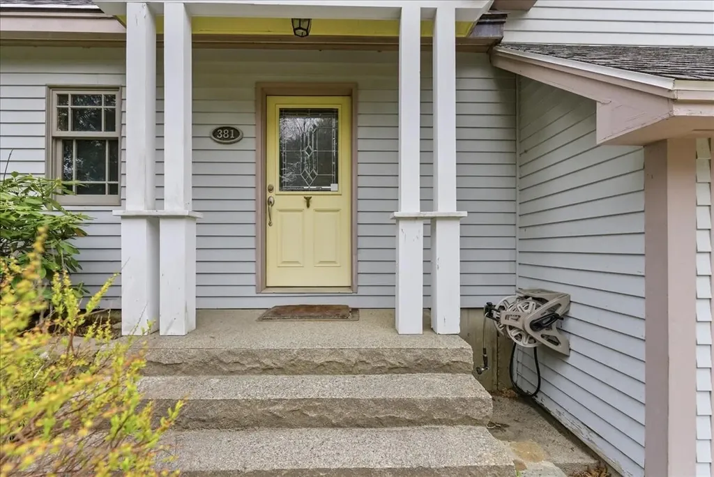 381 Cedar Grove Road Dresden ME 04342