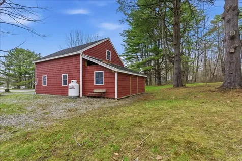 381 Cedar Grove Road Dresden ME 04342