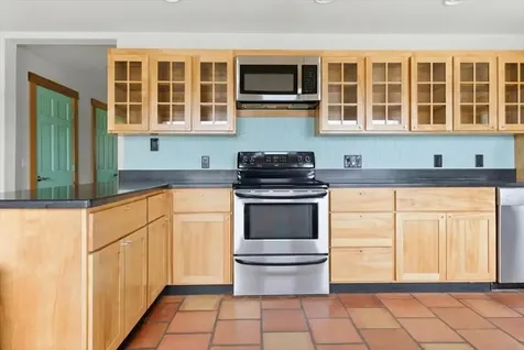 381 Cedar Grove Road Dresden ME 04342