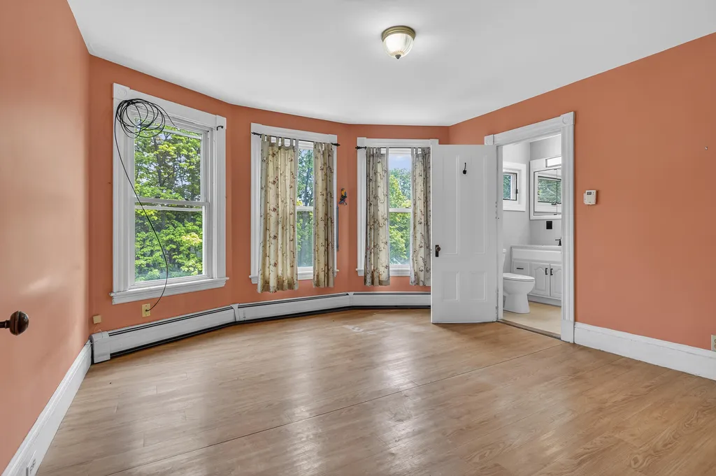 8 Prospect Street Waterville ME 04901
