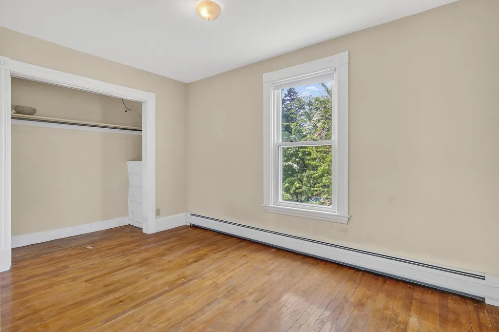 8 Prospect Street Waterville ME 04901