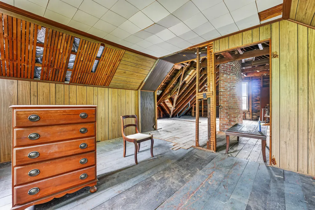 8 Prospect Street Waterville ME 04901
