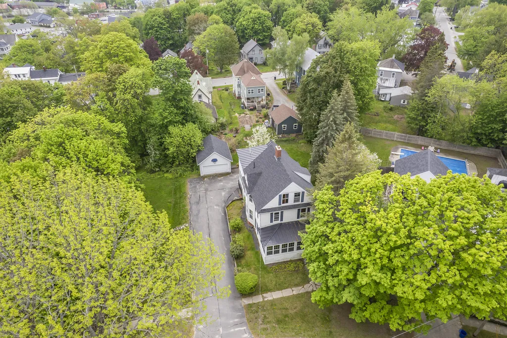 8 Prospect Street Waterville ME 04901