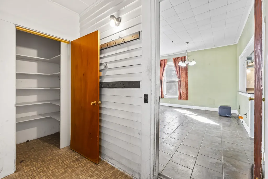 8 Prospect Street Waterville ME 04901