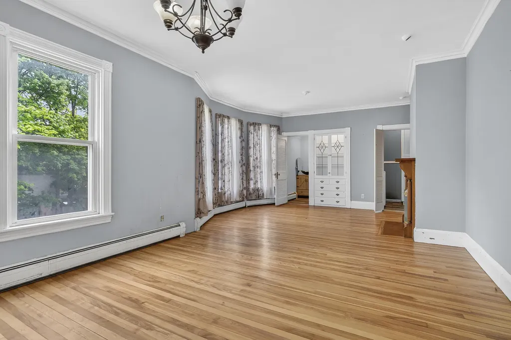 8 Prospect Street Waterville ME 04901