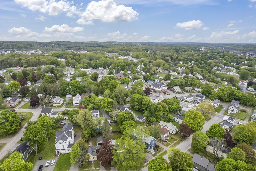 8 Prospect Street Waterville ME 04901