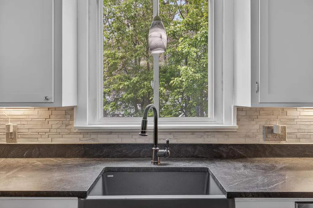 8 Prospect Street Waterville ME 04901
