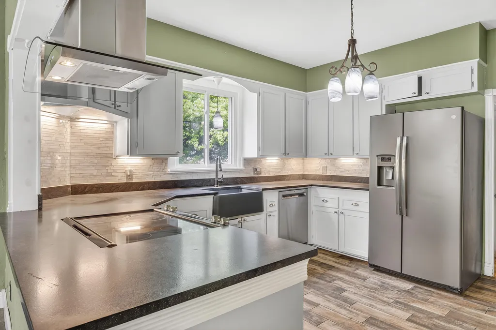 8 Prospect Street Waterville ME 04901