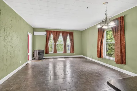 8 Prospect Street Waterville ME 04901