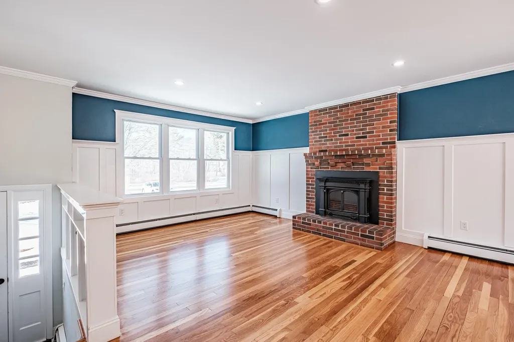 245 Payne Road Scarborough ME 04074