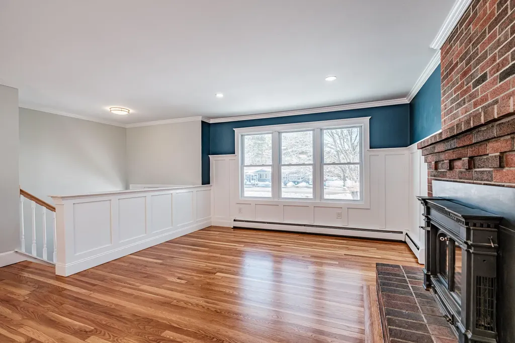 245 Payne Road Scarborough ME 04074