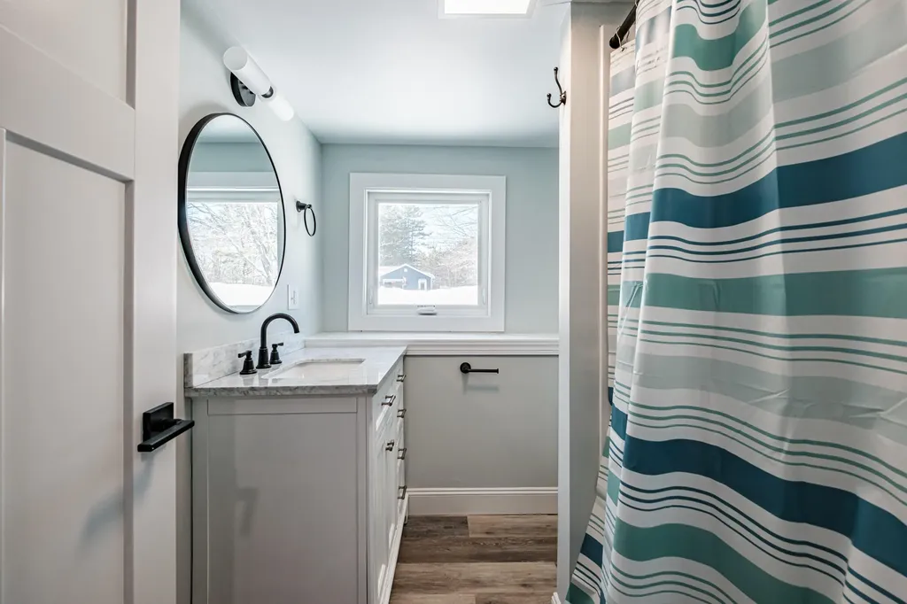 245 Payne Road Scarborough ME 04074