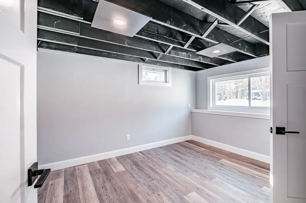 245 Payne Road Scarborough ME 04074