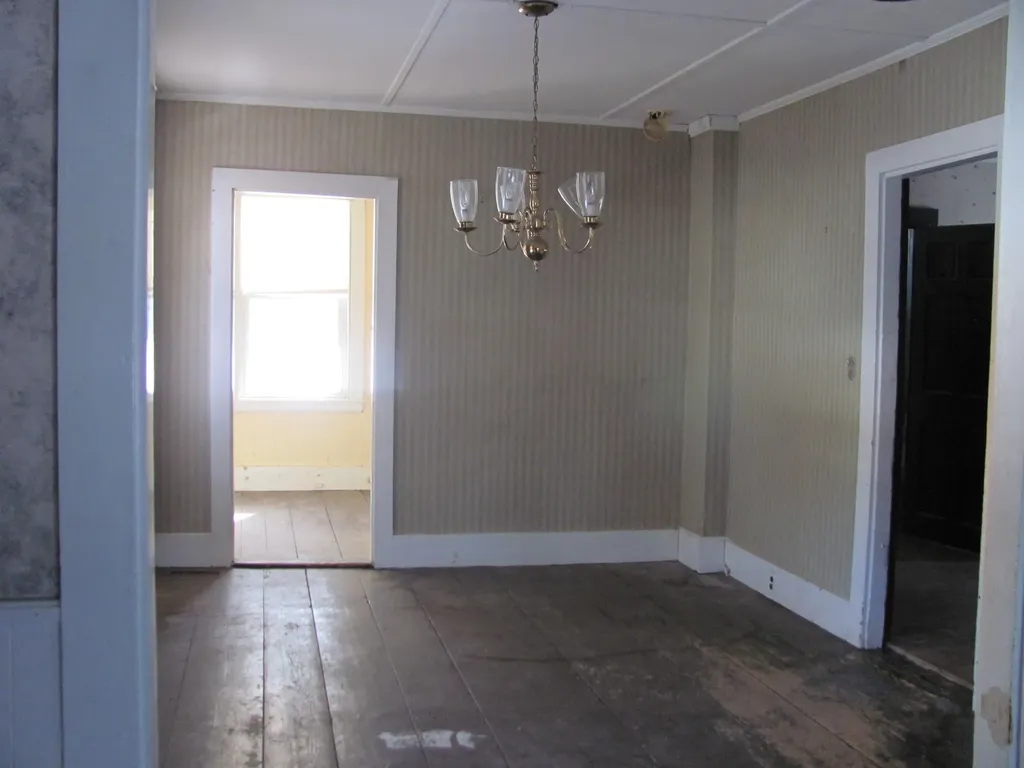 1 Hall Street Kennebunk ME 04043