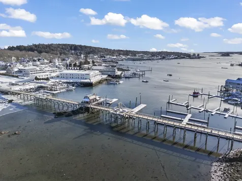 21 Lobster Cove Road Boothbay Harbor ME 04538