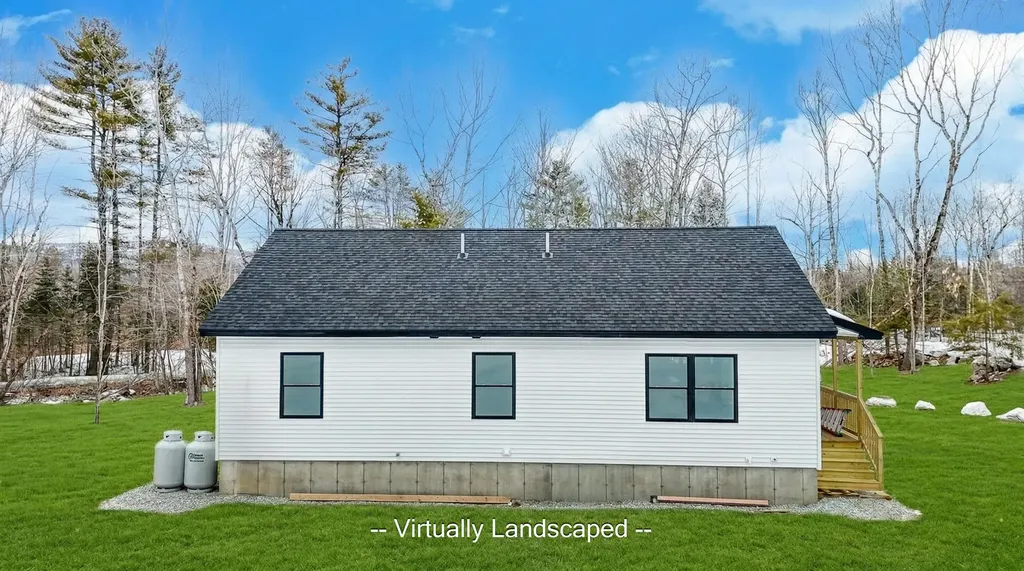102 Noble Road Oxford ME 04270