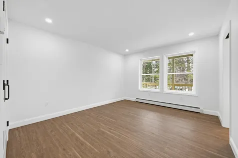 102 Noble Road Oxford ME 04270