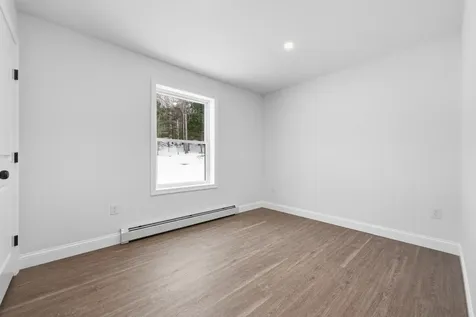 102 Noble Road Oxford ME 04270