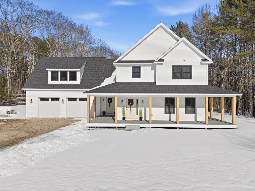 16 Piper Farm Road Brunswick ME 04011