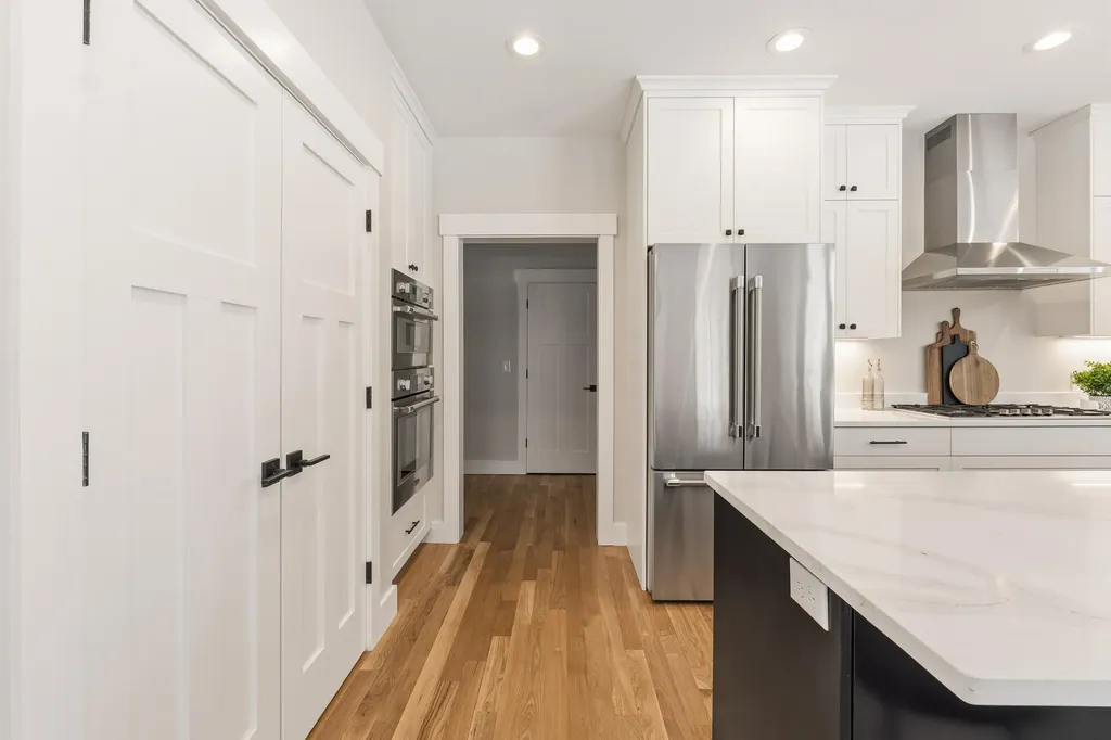 16 Piper Farm Road Brunswick ME 04011