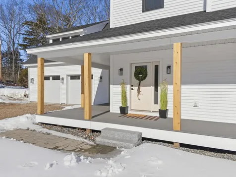 16 Piper Farm Road Brunswick ME 04011