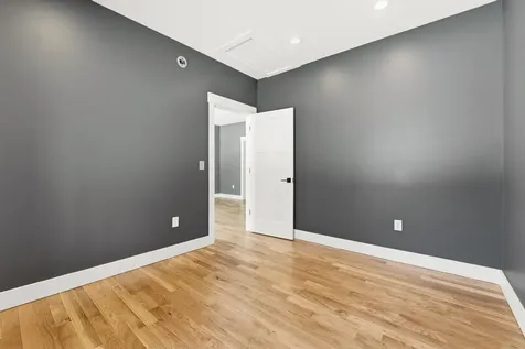 16 Piper Farm Road Brunswick ME 04011