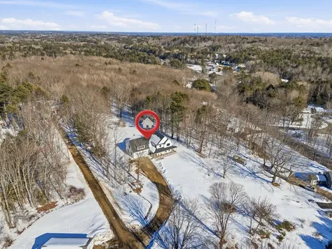 16 Piper Farm Road Brunswick ME 04011
