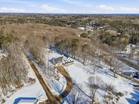 16 Piper Farm Road Brunswick ME 04011