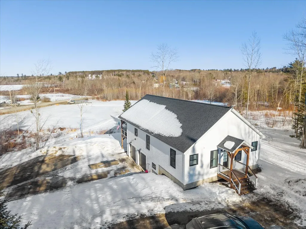1431 Kennebec Road Hampden ME 04444