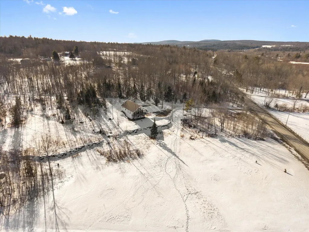 1431 Kennebec Road Hampden ME 04444
