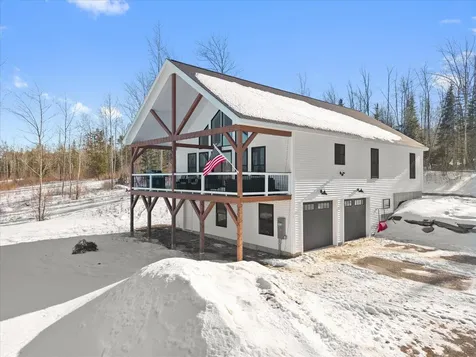 1431 Kennebec Road Hampden ME 04444