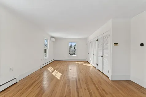 525 W Auburn Road Auburn ME 04210