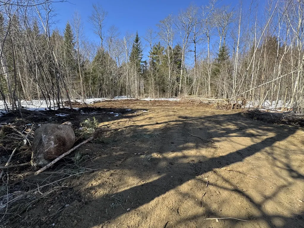 585 Waldoboro Road Washington ME 04574